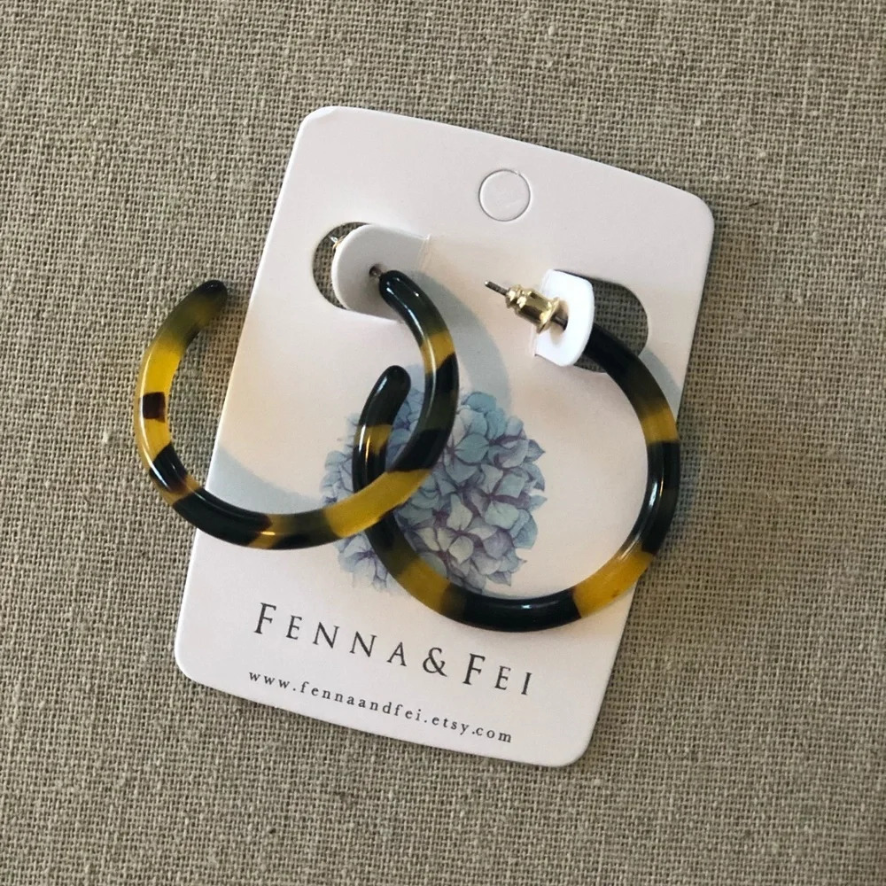 Fenna& Fei tortoise hoops
